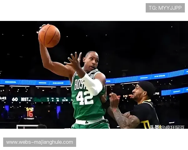 霍福德正式加盟勇士队 新赛季将穿上20号球衣迎接挑战