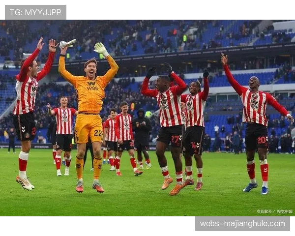 诺丁汉森林vs狼队,比赛第70分钟后双方节奏明显放缓